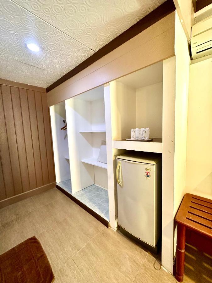 Bansuan Resort Накхон Сауан Екстериор снимка